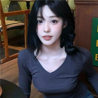 某天初恋闯进来